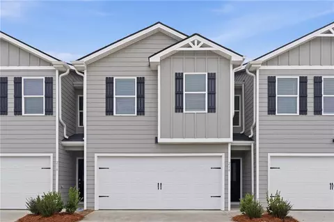 214 Norchester Ave, Hogansville, GA 30230