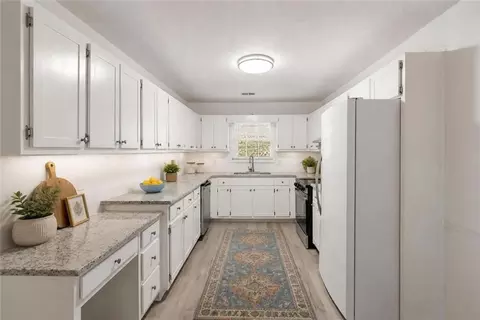 Kitchen - 115 Stoneview Cir, Covington, GA 30016 photo 1 of 2