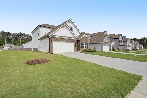 514 Denton Dr, Adairsville, GA 30103