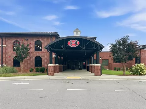 Exterior - 216 Rhett Dr, Bowdon, GA 30108 photo 5 of 6