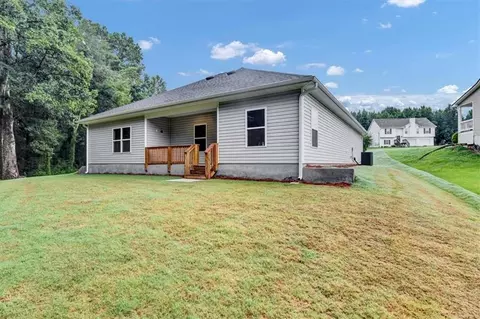 Exterior - 216 Rhett Dr, Bowdon, GA 30108 photo 4 of 6