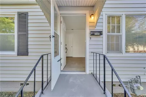 2205 Texas Ave, Savannah, GA 31404