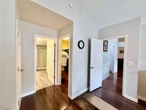 Entry Way - 3349 Hampton Trace Ct, Buford, GA 30519 photo 2 of 2