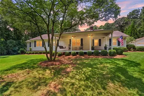 1240 Mein Mitchell Rd, Hiram, GA 30141