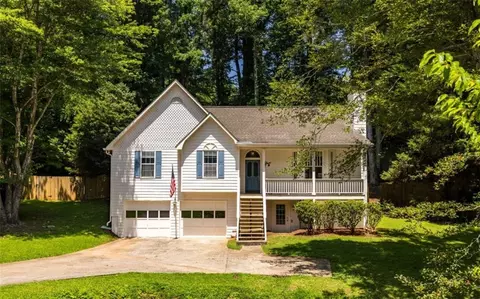 606 Rose Creek Cv, Woodstock, GA 30189