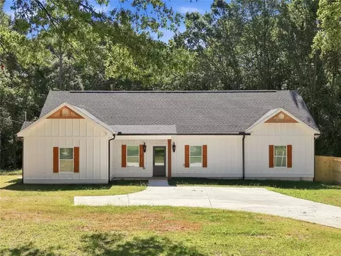 12 Sixth St, Griffin, GA 30223