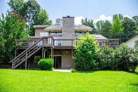10083 Lakeview Pkwy, Villa Rica, GA 30180