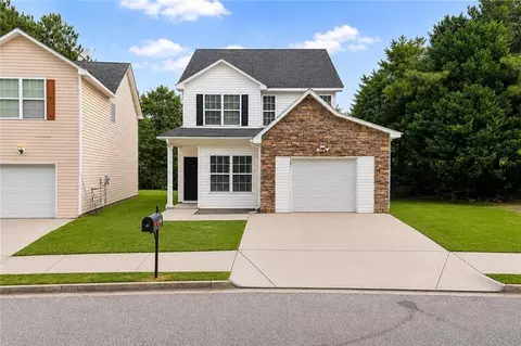 2407 Hackamore Dr, Atlanta, GA 30349
