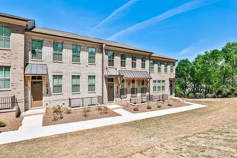 4274 Sand Pine Aly, Doraville, GA 30360