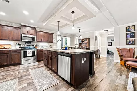 Kitchen - 82 Gregory Dr, Jasper, GA 30143 photo 1 of 5