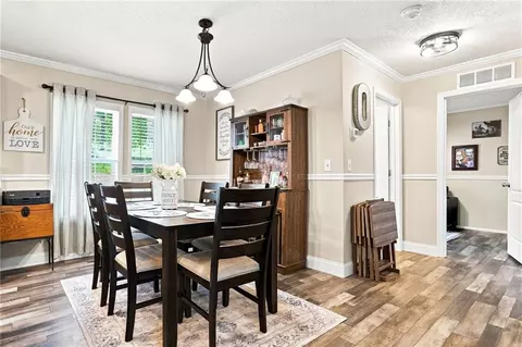 Dining - 82 Gregory Dr, Jasper, GA 30143 photo 1 of 3