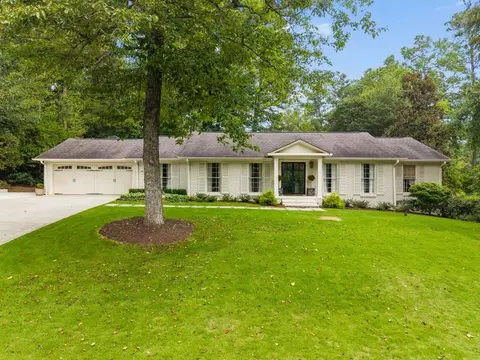 750 Northland Ct, Atlanta, GA 30342