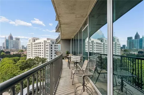 1080 Peachtree St NE #1009, Atlanta, GA 30309