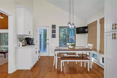 Dining - 594 Farmbrook Trl NE, Kennesaw, GA 30144 photo 2 of 2