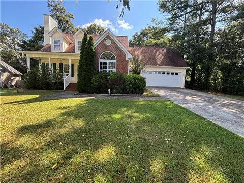 1625 Brushcreek Dr, Monroe, GA 30655