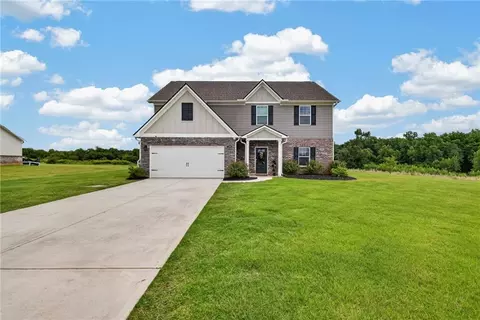 1356 Deutz Dr, Locust Grove, GA 30248