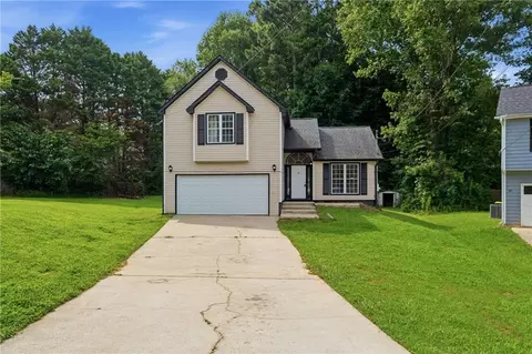 435 Churchill Ct, Jonesboro, GA 30238