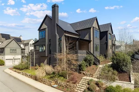 304 Mado Ln, Chattahoochee Hills, GA 30268