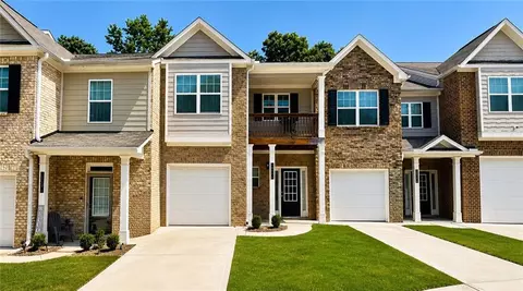 10172 Benton Woods Dr, Covington, GA 30014