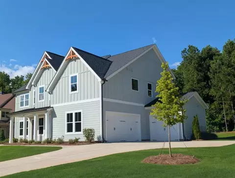 9155 Greenway Ct, Gainesville, GA 30506