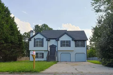 2774 Old Barn Trl, Powder Springs, GA 30127