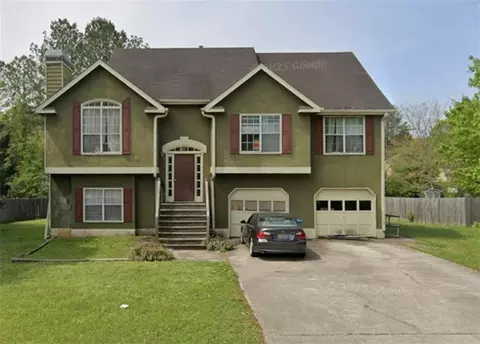 2774 Old Barn Trl, Powder Springs, GA 30127