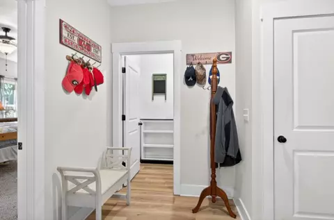 Entry Way - 498 Michael Etchinson Rd, Monroe, GA 30655 photo 6 of 7