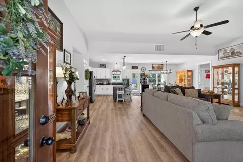 Entry Way - 498 Michael Etchinson Rd, Monroe, GA 30655 photo 1 of 7