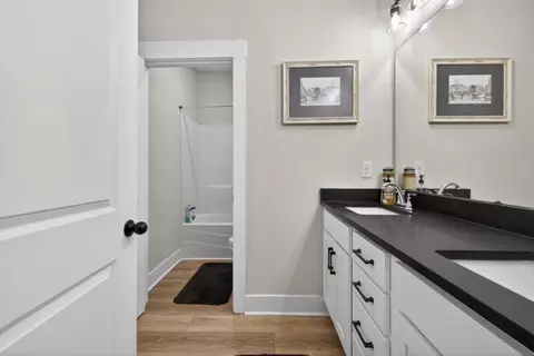 Bath - 498 Michael Etchinson Rd, Monroe, GA 30655 photo 6 of 6