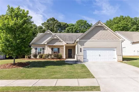 500 Brighton Park Cir, Hoschton, GA 30548