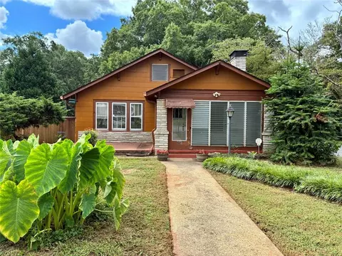 1012 SW Birch St SW, Atlanta, GA 30310