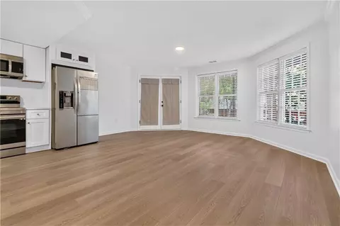 Living - 3355 Kates Way, Duluth, GA 30097 photo 3 of 4