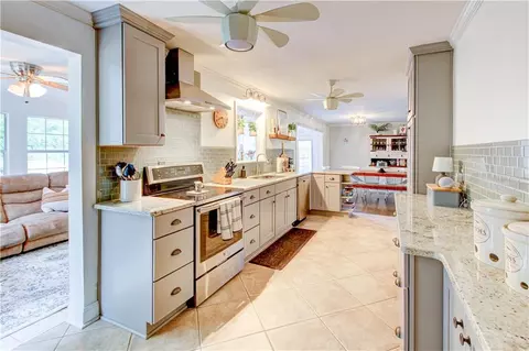 Kitchen - 3861 Post Rd, Winston, GA 30187 photo 4 of 9