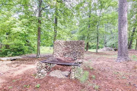 Exterior - 3861 Post Rd, Winston, GA 30187 photo 43 of 44