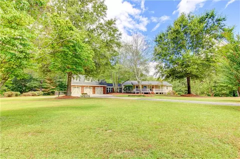 Exterior - 3861 Post Rd, Winston, GA 30187 photo 9 of 44