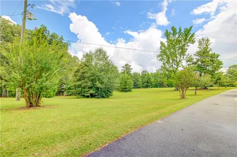 Exterior - 3861 Post Rd, Winston, GA 30187 photo 3 of 44