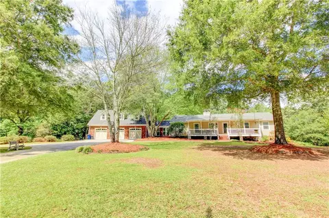 Exterior - 3861 Post Rd, Winston, GA 30187 photo 7 of 44