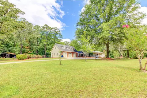 Exterior - 3861 Post Rd, Winston, GA 30187 photo 8 of 44