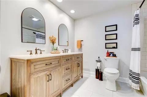 Bath - 3861 Post Rd, Winston, GA 30187 photo 1 of 4