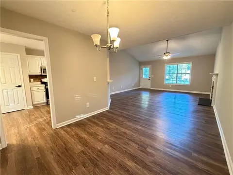 Living - 1447 Millstone Ct, Bethlehem, GA 30620 photo 5 of 5