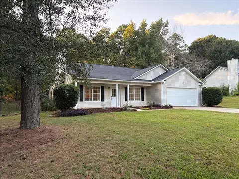 Exterior - 1447 Millstone Ct, Bethlehem, GA 30620 photo 7 of 26