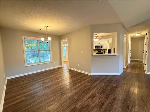 Living - 1447 Millstone Ct, Bethlehem, GA 30620 photo 4 of 5