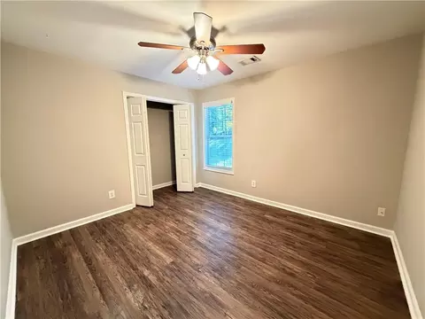 Bedroom - 1447 Millstone Ct, Bethlehem, GA 30620 photo 4 of 5