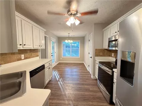 Kitchen - 1447 Millstone Ct, Bethlehem, GA 30620 photo 2 of 3