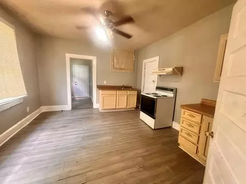 8 Poplar St, Covington, GA 30014 photo 11
