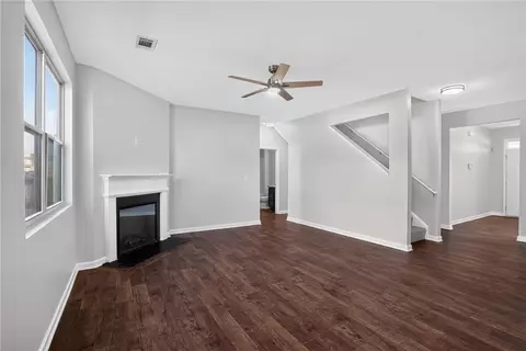 Living - 1961 Osprey Dr, Hampton, GA 30228 photo 2 of 4