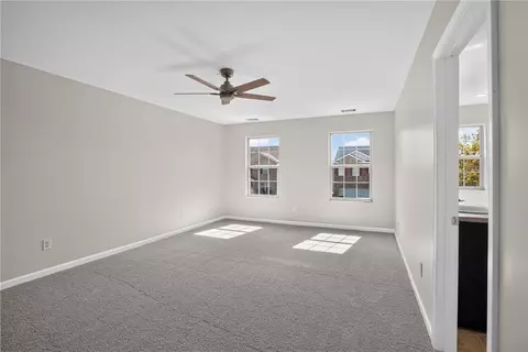 Bedroom - 1961 Osprey Dr, Hampton, GA 30228 photo 9 of 10