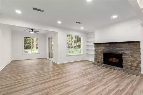 Living - 4147 N Gloucester Pl, Chamblee, GA 30341 photo 1 of 4