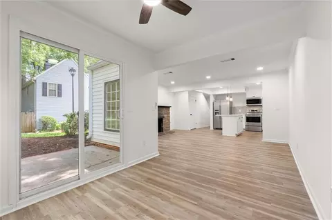 Living - 4147 N Gloucester Pl, Chamblee, GA 30341 photo 4 of 4