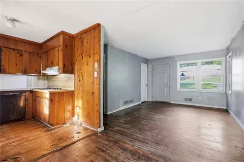 Living - 5911 Meadowview Rd, Rex, GA 30273 photo 4 of 4